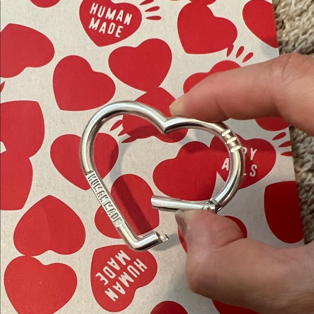 Human Made(Japan Brand) Heart Carabiner - Silver View 2